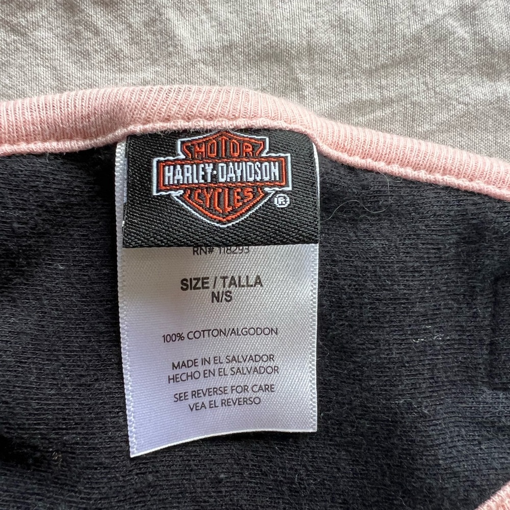 Harley-Davidson Kids Bib and‎ Beanie Set in Pink and Black - Picture 2 of 5